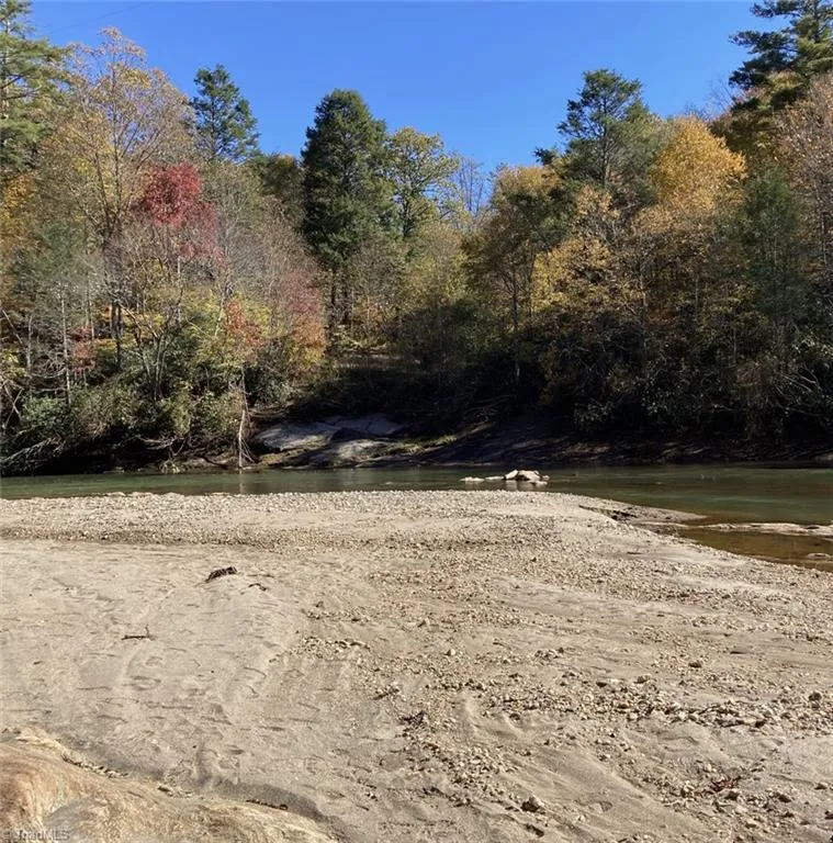 TBD Lots 1 & 2 Toe River Lane Newland, NC 28657