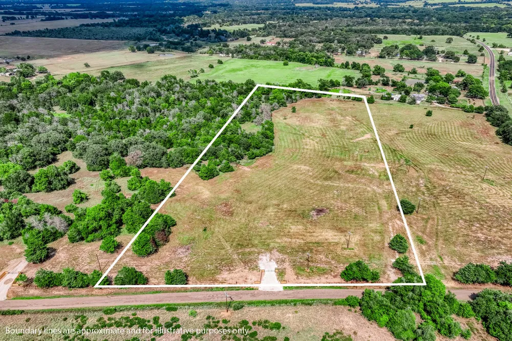 8671 County Road 324 Caldwell, TX 77836