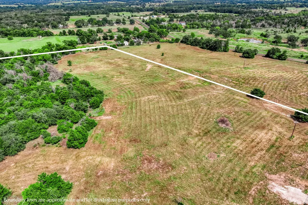 8671 County Road 324 Caldwell, TX 77836
