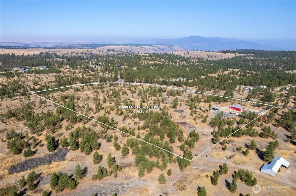 35000 Miles Creston Road Creston, WA 99117