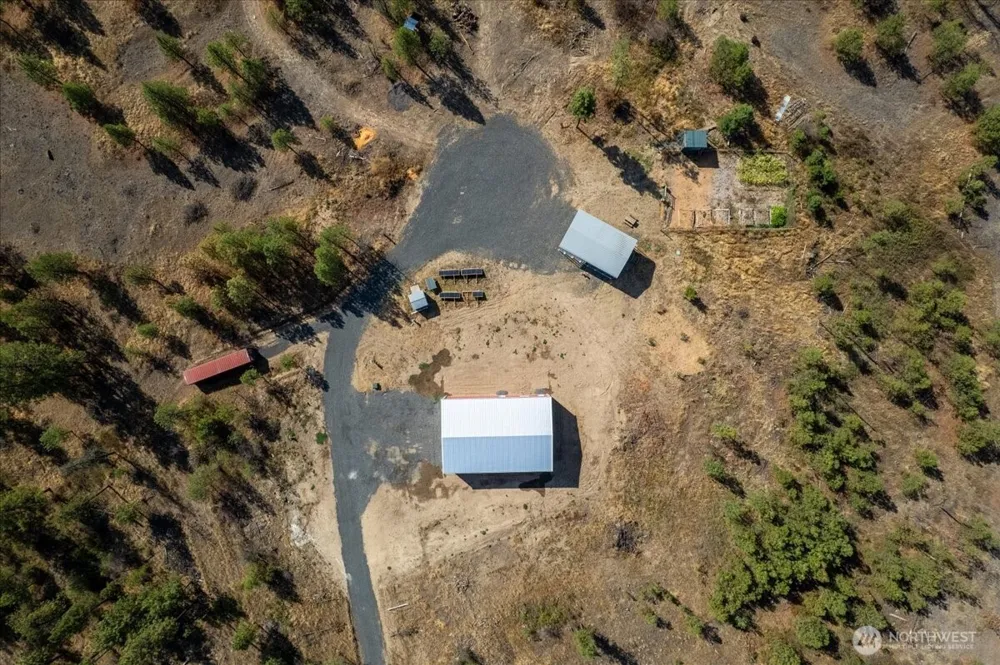 35000 Miles Creston Road Creston, WA 99117