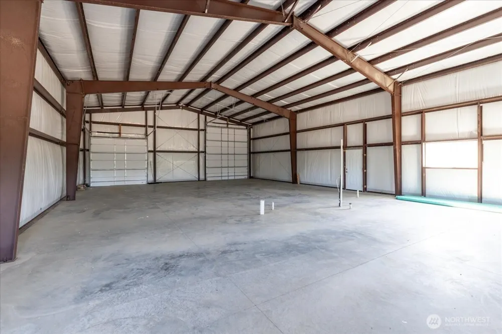 35000 Miles Creston Road Creston, WA 99117