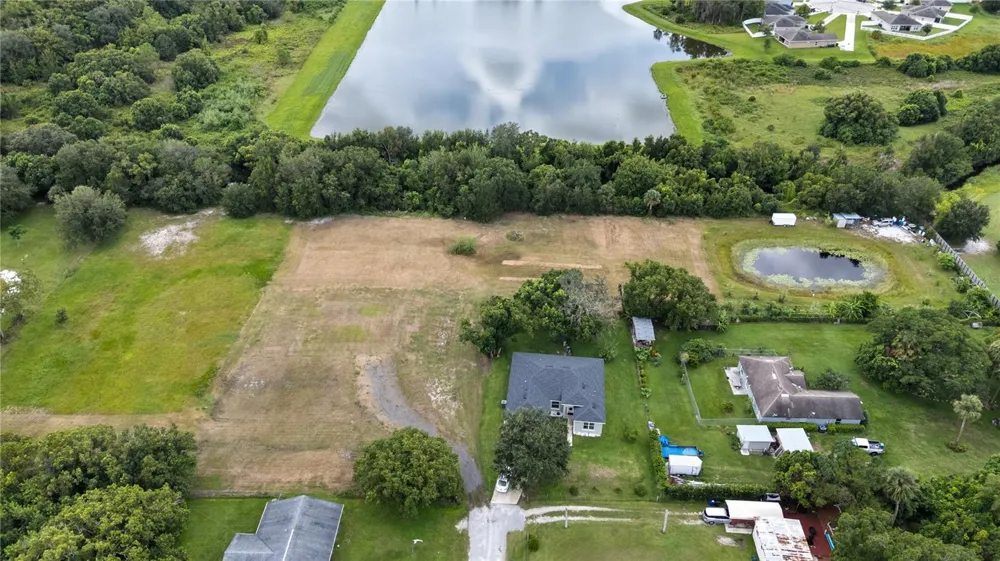 1819 KENTUCKY AVENUE St Cloud, FL 34769
