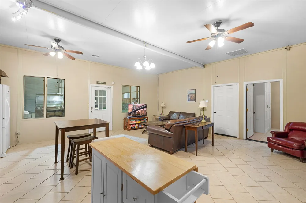 2997 County Road 258 Cameron, TX 76520