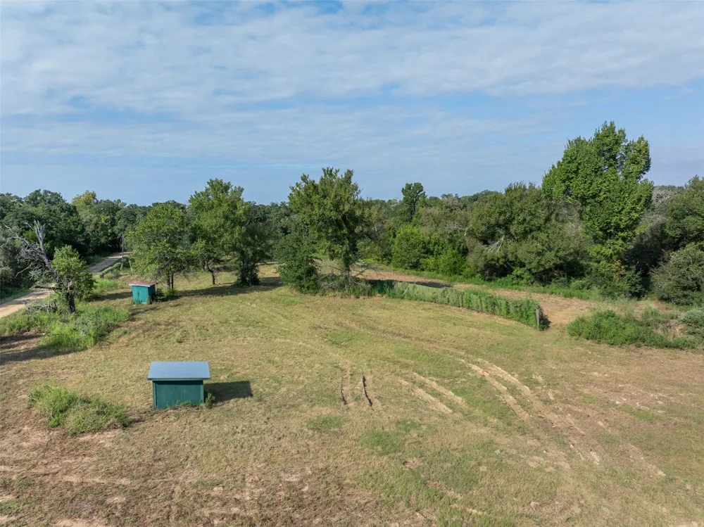 2997 County Road 258 Cameron, TX 76520