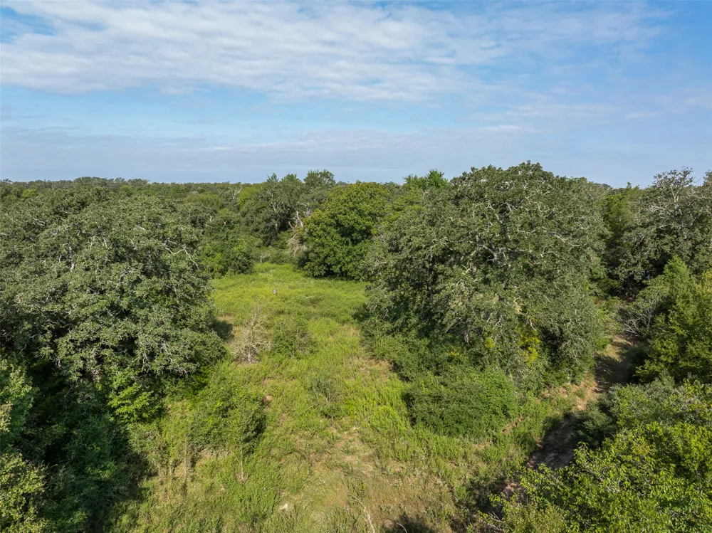 2997 County Road 258 Cameron, TX 76520
