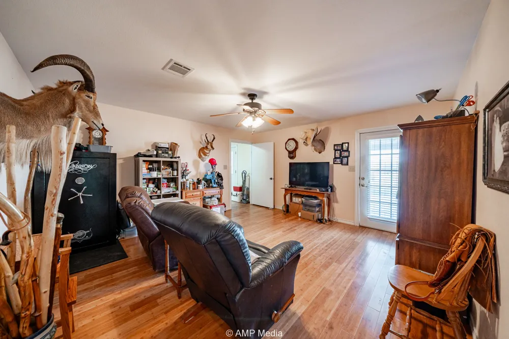 12100 E US Highway 180 Hermleigh, TX 79526