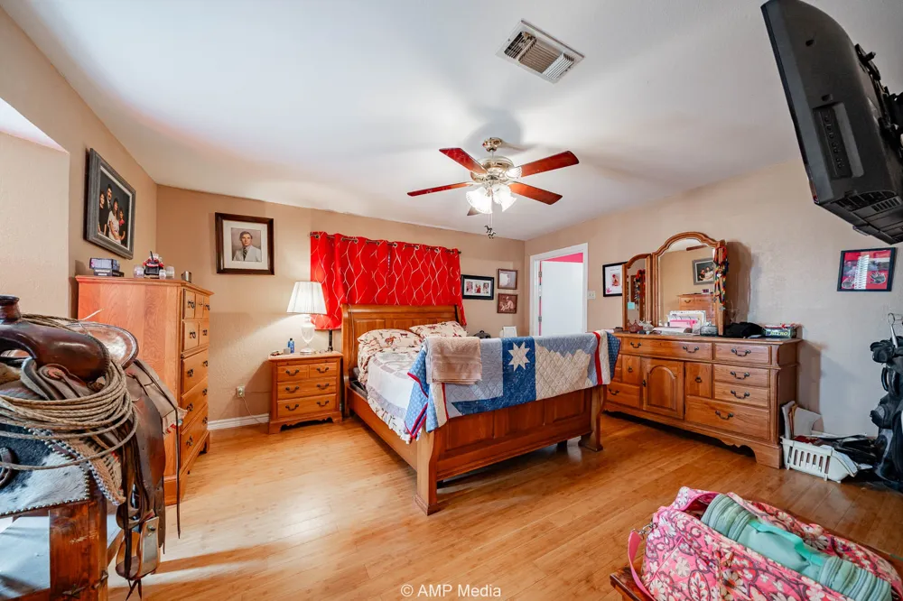 12100 E US Highway 180 Hermleigh, TX 79526