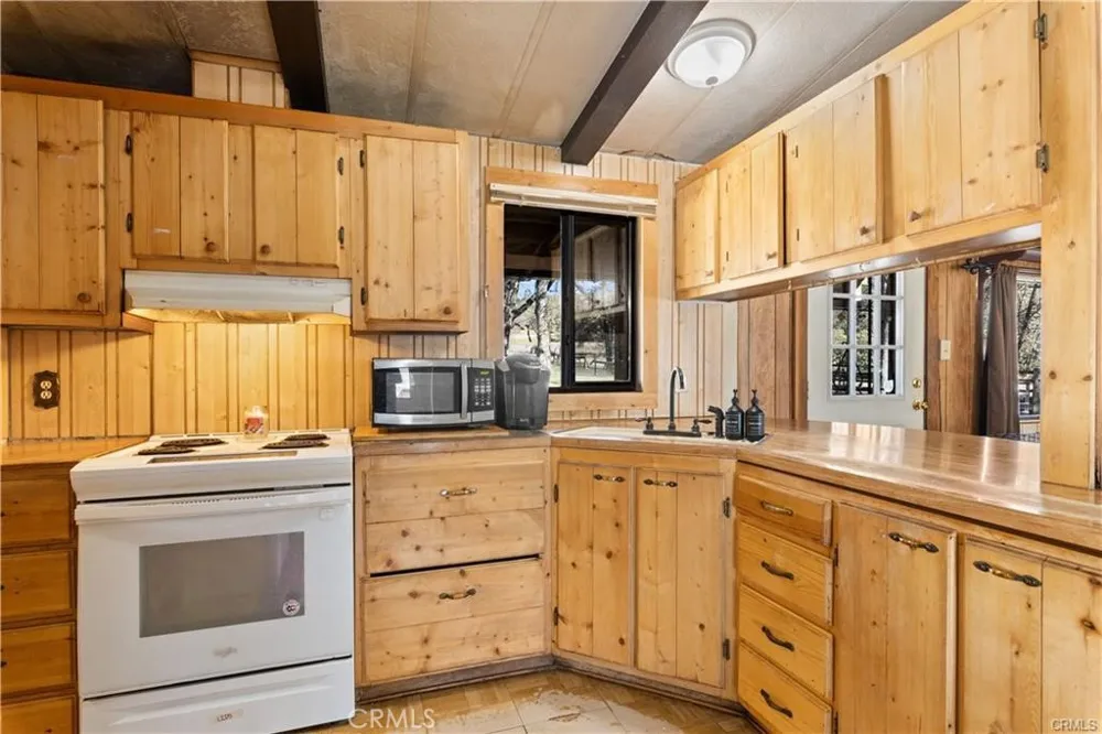 7751 Brower Kelseyville, CA 95451