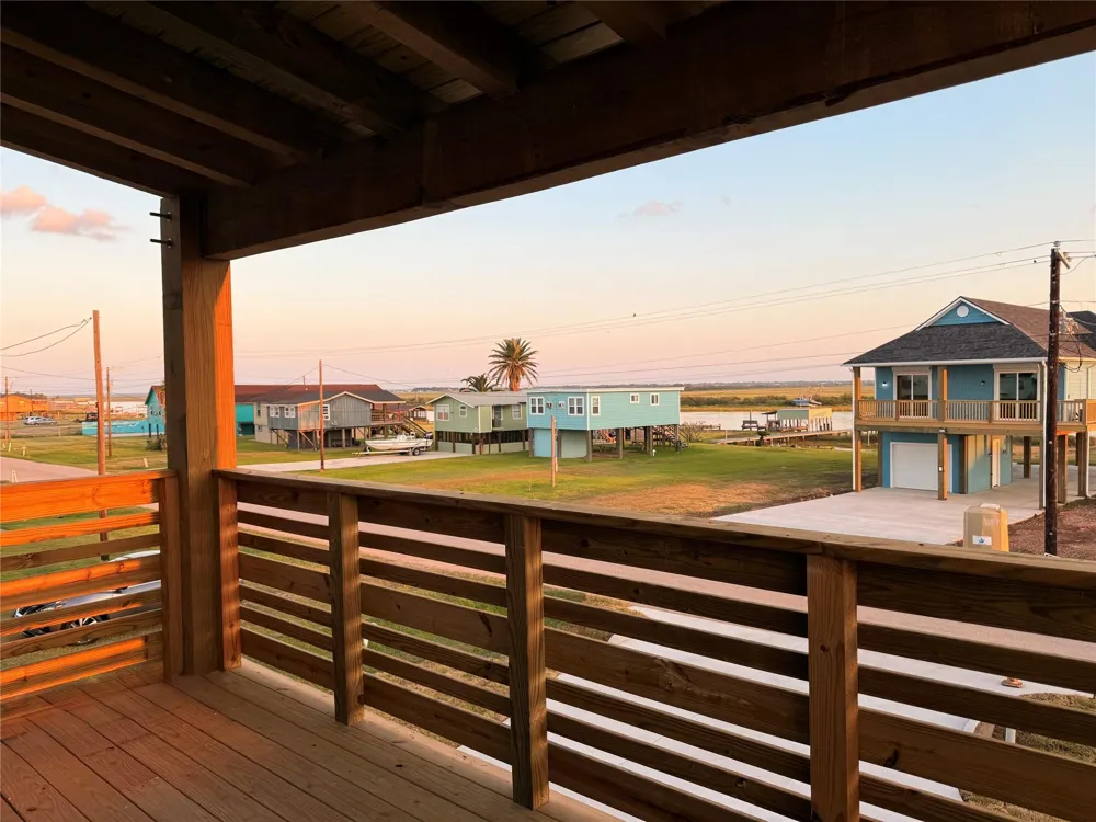 1535 County Road 201 Sargent, TX 77414