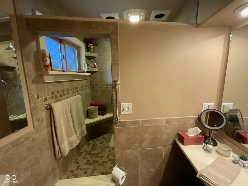 7906 E 240 S Rockville, IN 47872