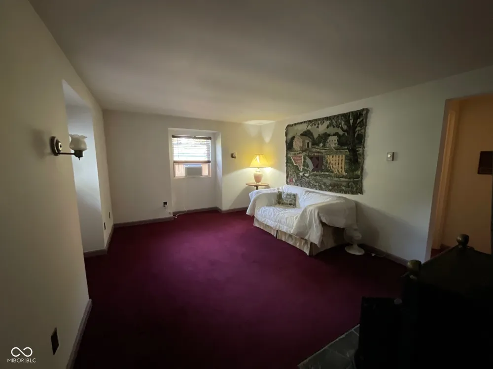 7906 E 240 S Rockville, IN 47872