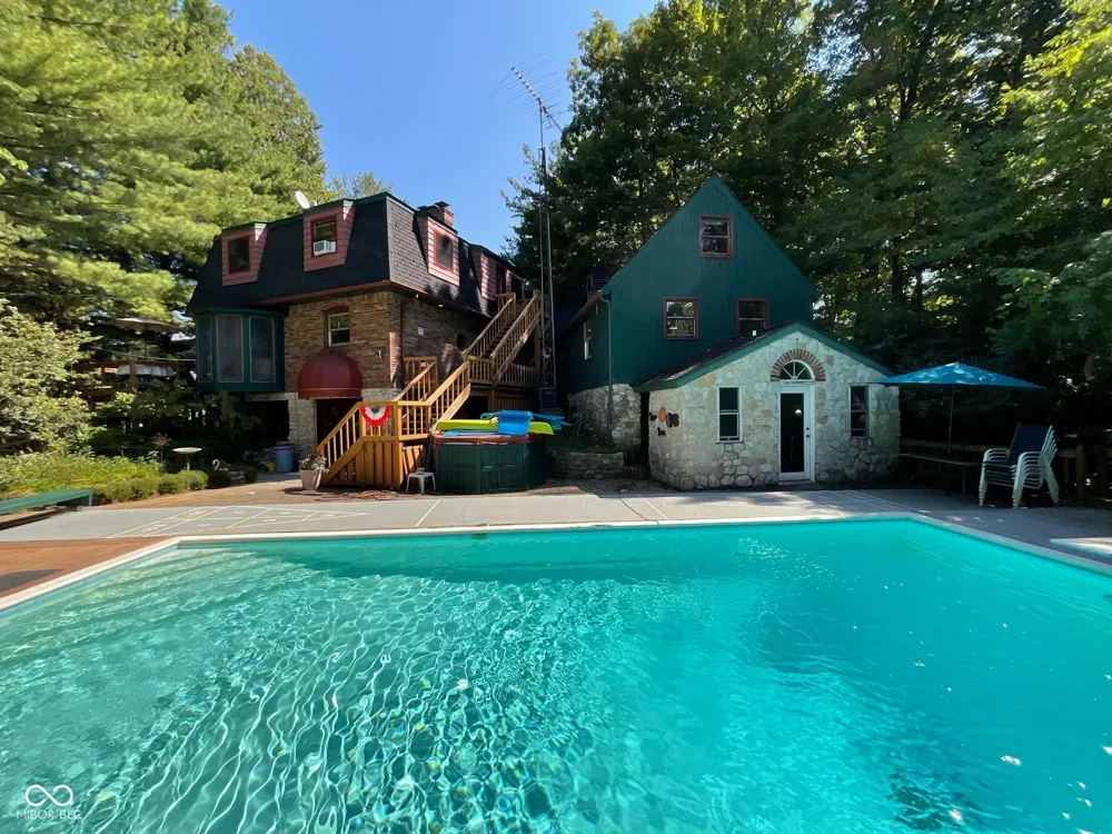7906 E 240 S Rockville, IN 47872