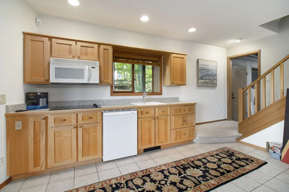 6218 Loggers Lane Ludington, MI 49431