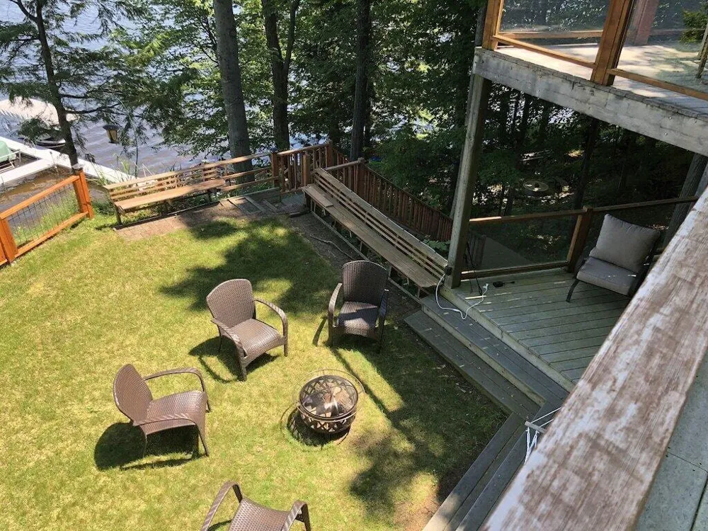 6218 Loggers Lane Ludington, MI 49431