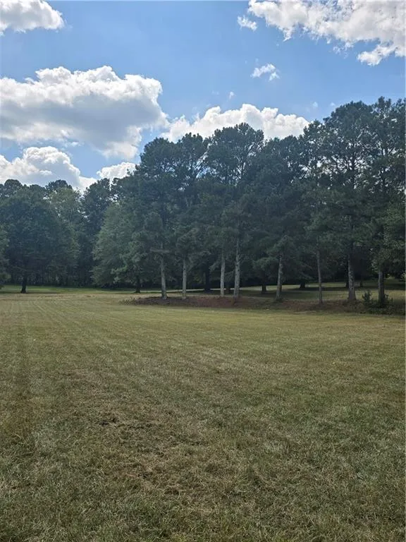 4462 Lee Road Snellville, GA 30039