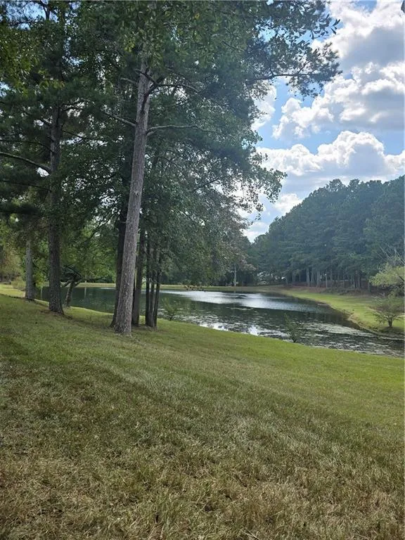4462 Lee Road Snellville, GA 30039