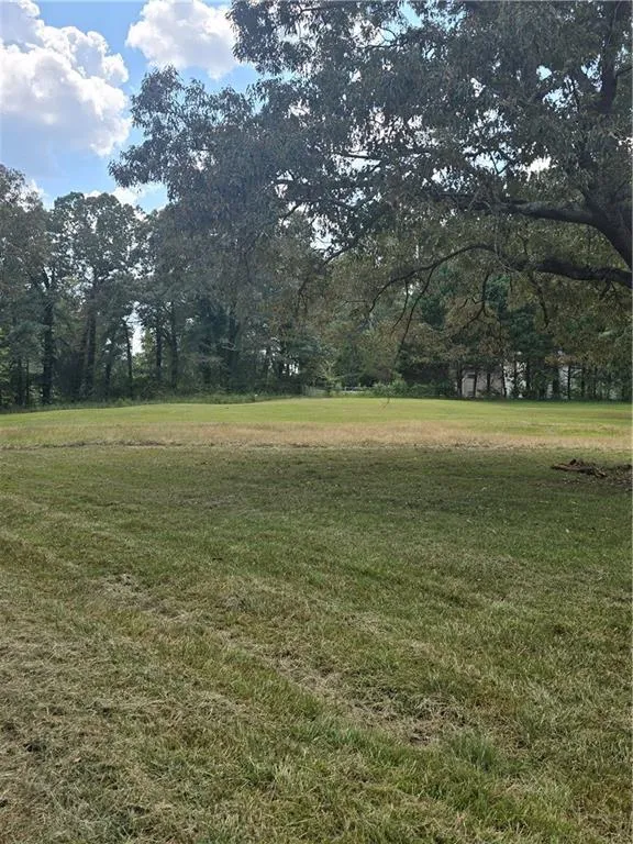 4462 Lee Road Snellville, GA 30039