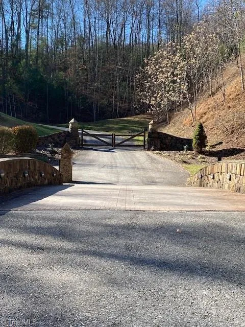 222 Lakeside Drive McGrady, NC 28649