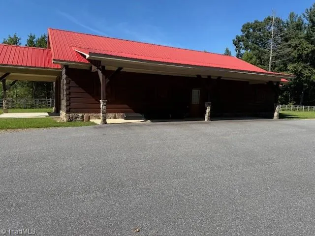 222 Lakeside Drive McGrady, NC 28649