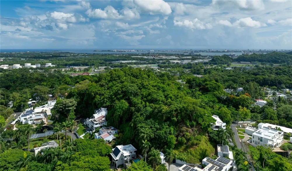 Lot E 502 TINTILLO STREET Guaynabo, PR 00966