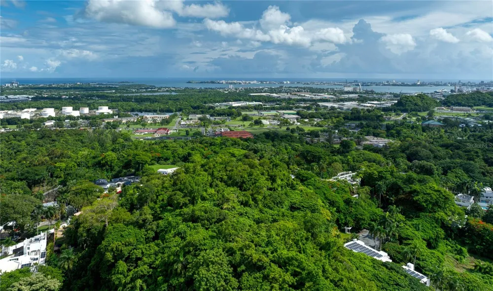 Lot E 502 TINTILLO STREET Guaynabo, PR 00966