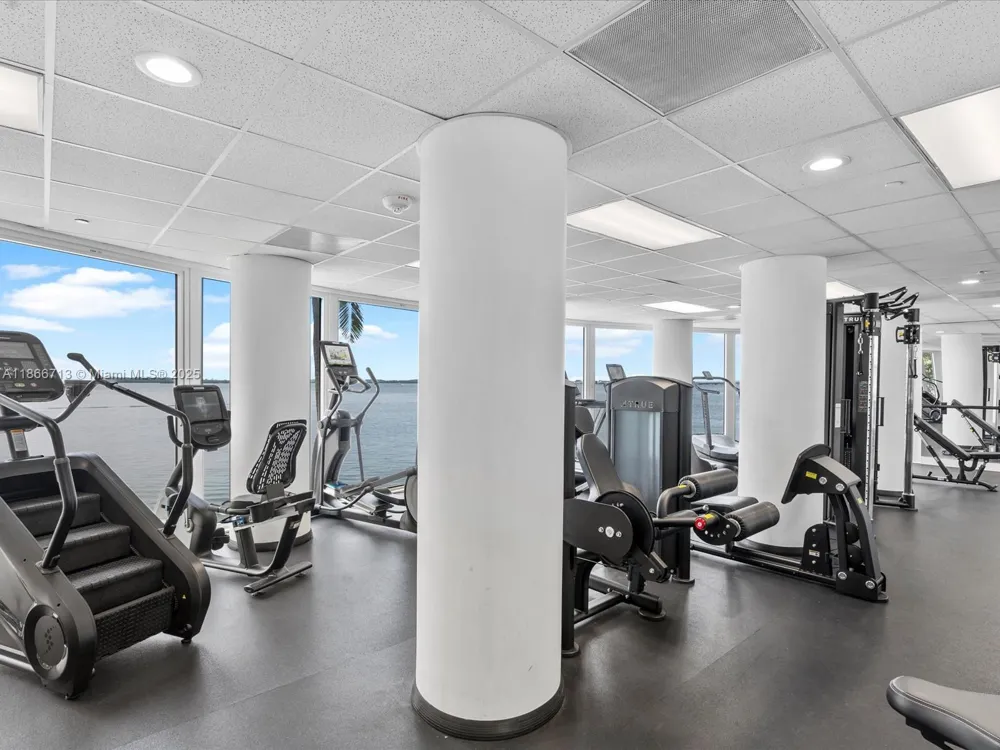 770 Claughton Island Dr #701 Miami, FL 33131