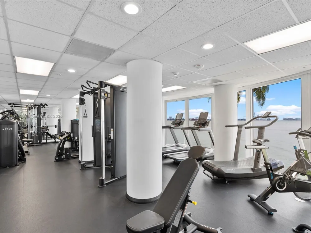 770 Claughton Island Dr #701 Miami, FL 33131