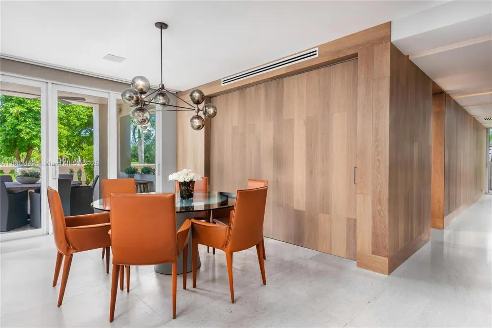2514 Fisher Island Dr #6104 Miami Beach, FL 33109