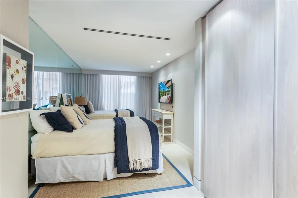 2514 Fisher Island Dr #6104 Miami Beach, FL 33109