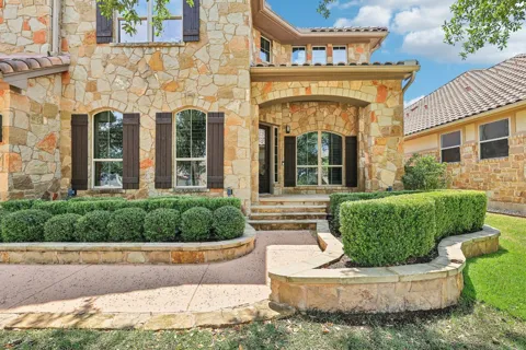 224 Horseback Hollow
