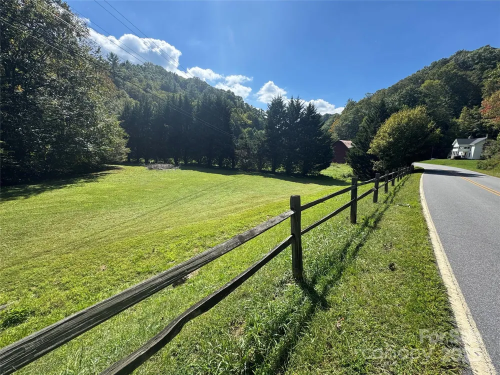 00 Puncheon Fork Road Mars Hill, NC 28754