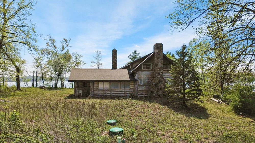 1 Knapp Island Birchwood, WI 54817