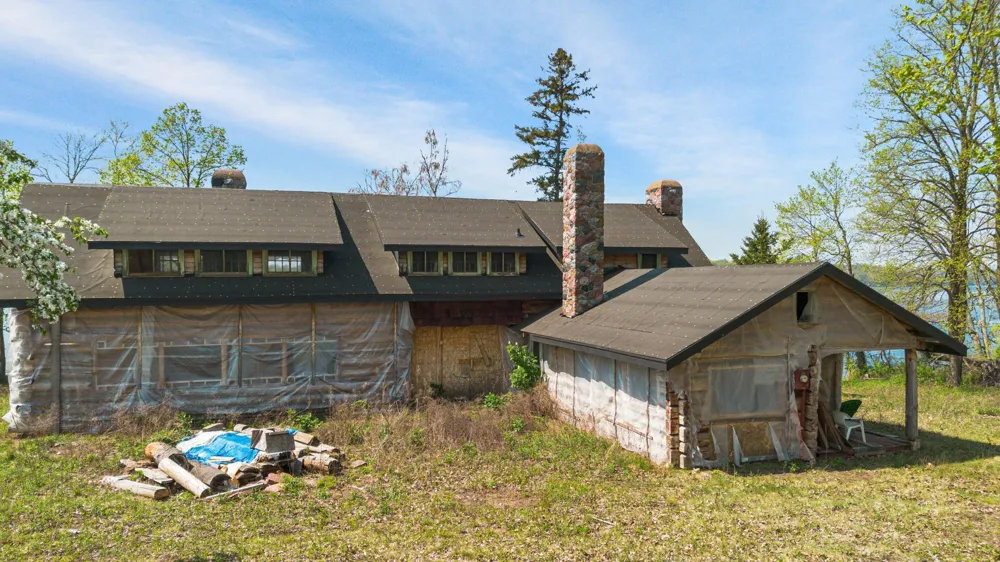 1 Knapp Island Birchwood, WI 54817