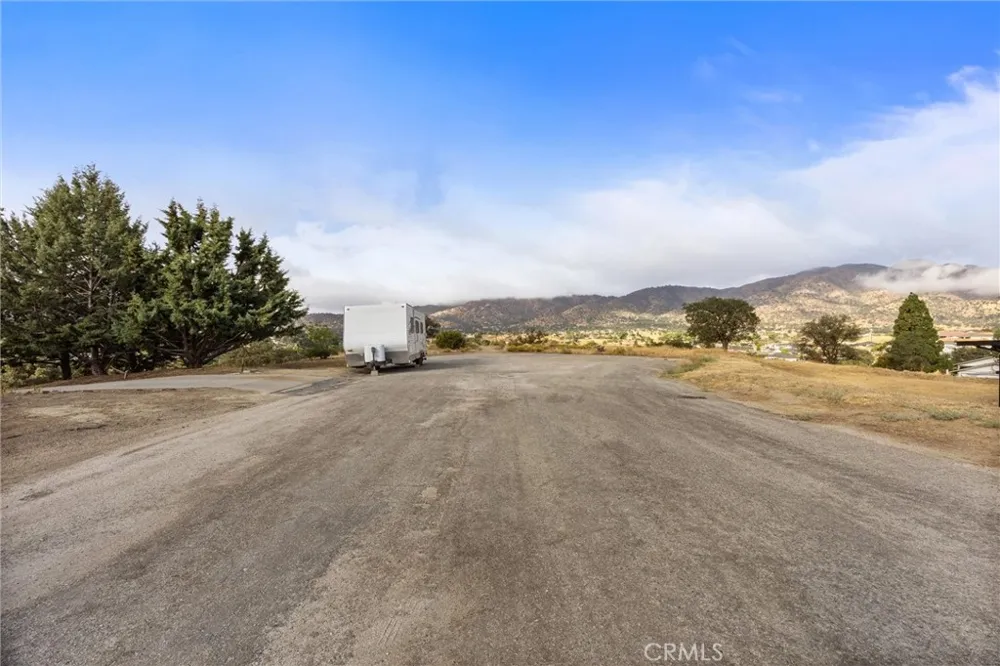 22801 Fran Drive Tehachapi, CA 93561