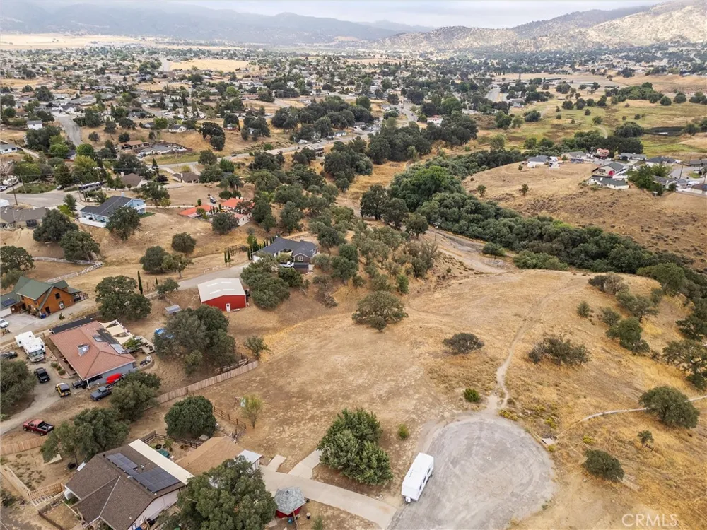 22801 Fran Drive Tehachapi, CA 93561