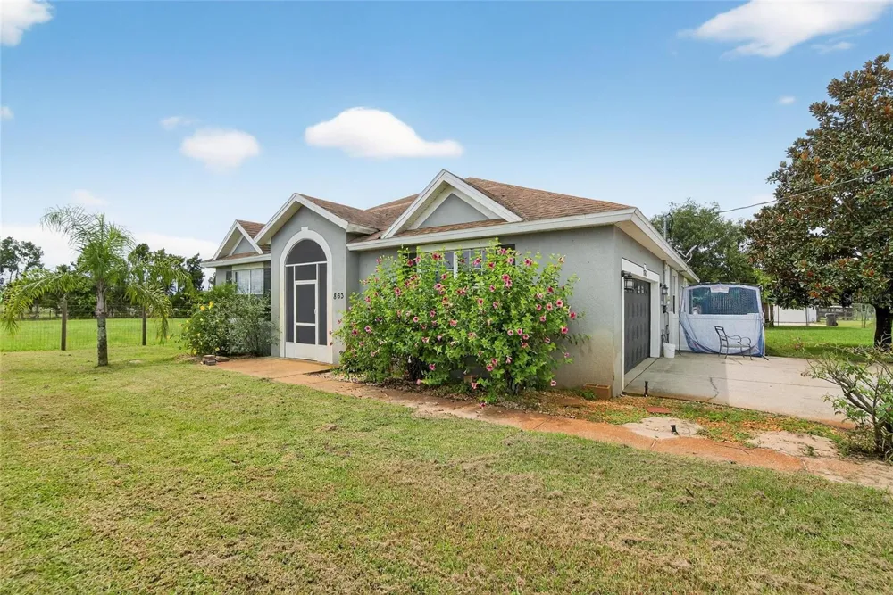863 C F KINNEY ROAD Lake Wales, FL 33859