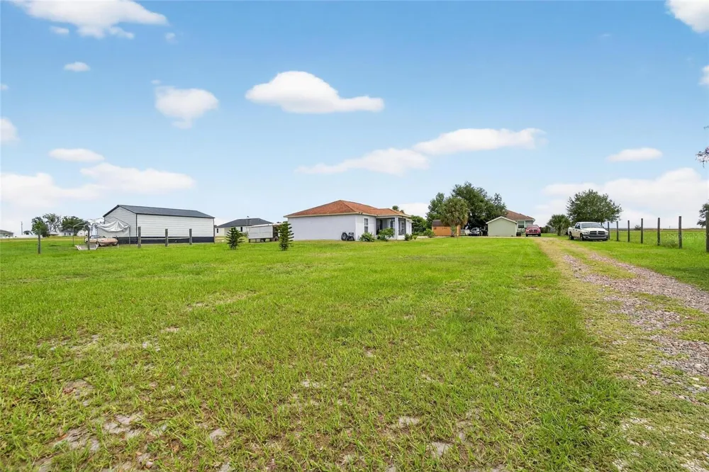 863 C F KINNEY ROAD Lake Wales, FL 33859