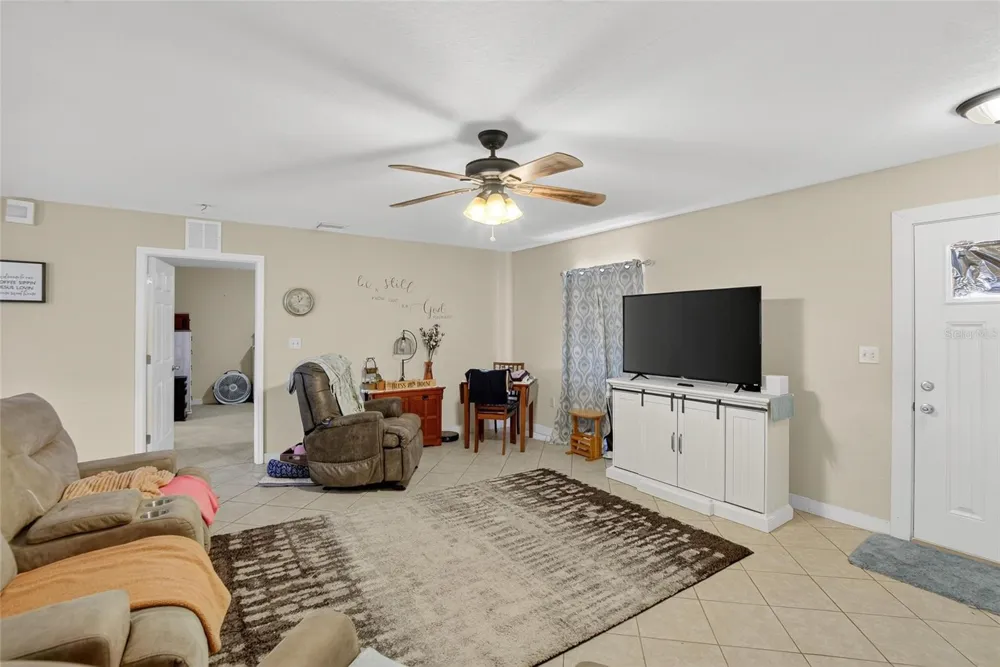 863 C F KINNEY ROAD Lake Wales, FL 33859