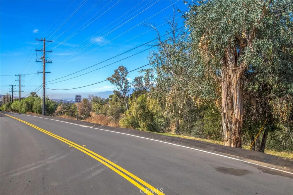 724 W Sunset Drive Redlands, CA 92373