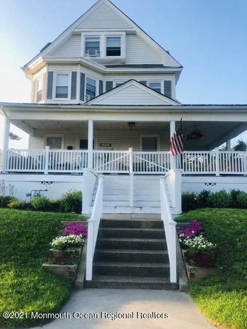 204 4th Avenue