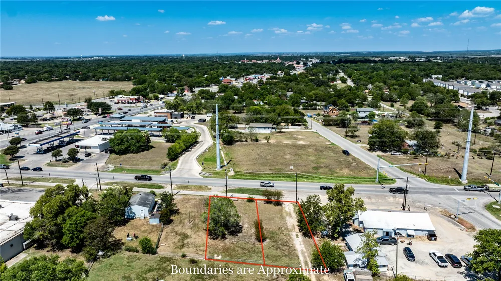 300 Blackjack Street Lockhart, TX 78644