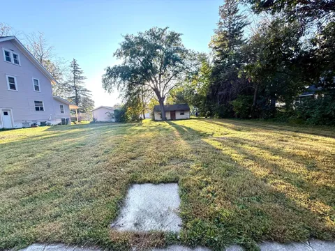 523 Strait Avenue