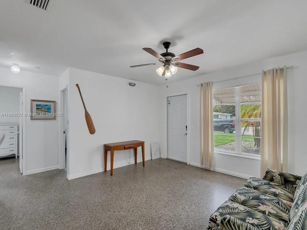 1650 5 Ave Vero Beach, FL 32960