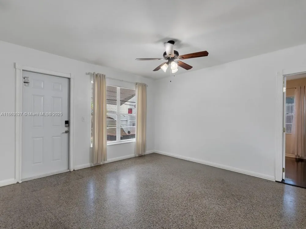 1650 5 Ave Vero Beach, FL 32960