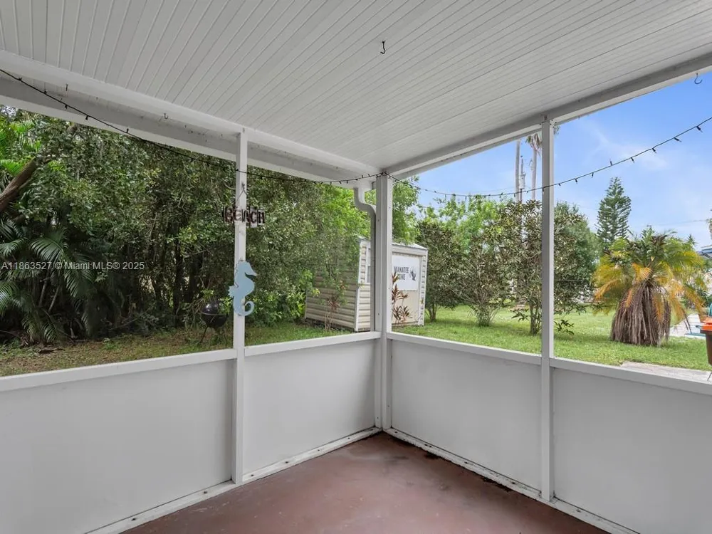 1650 5 Ave Vero Beach, FL 32960