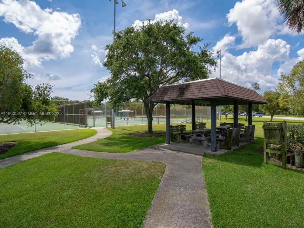 1650 5 Ave Vero Beach, FL 32960