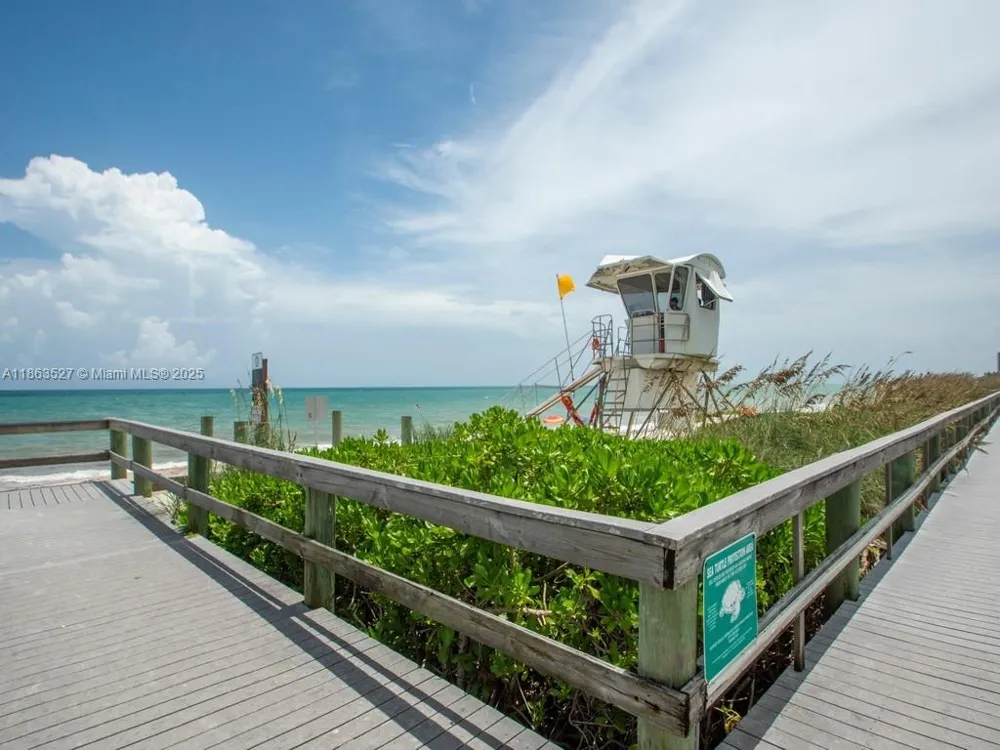 1650 5 Ave Vero Beach, FL 32960