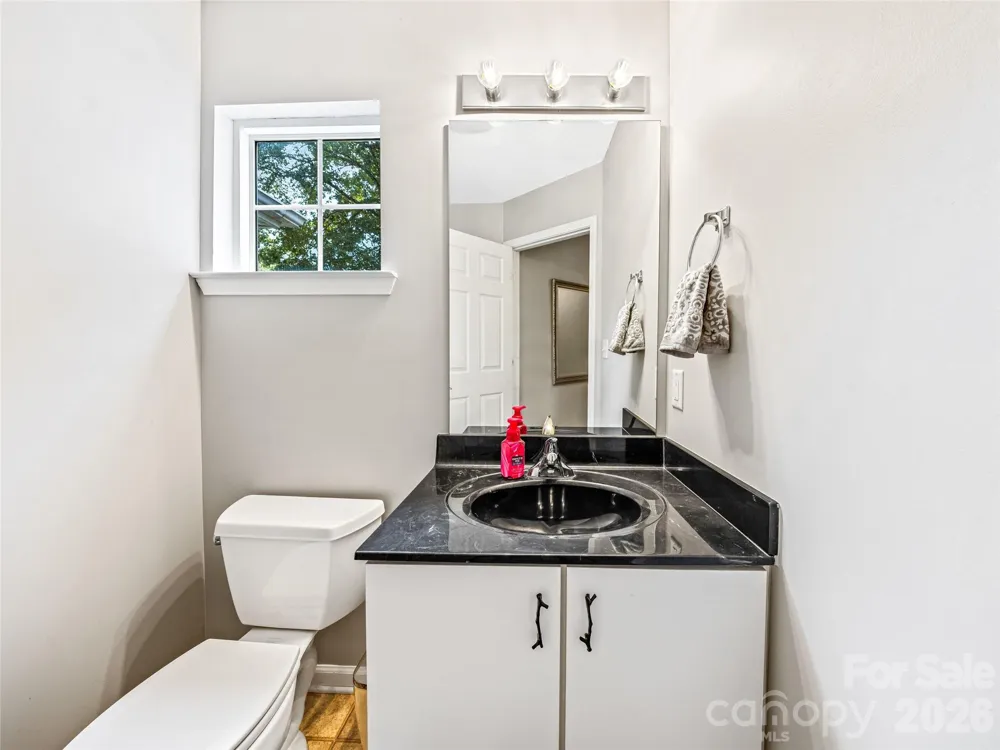 83 Farm Lane Mills River, NC 28759
