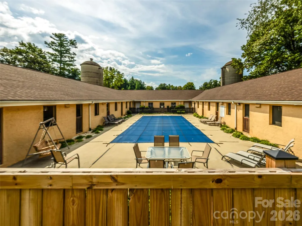 83 Farm Lane Mills River, NC 28759